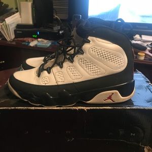 Jordan Retro 9